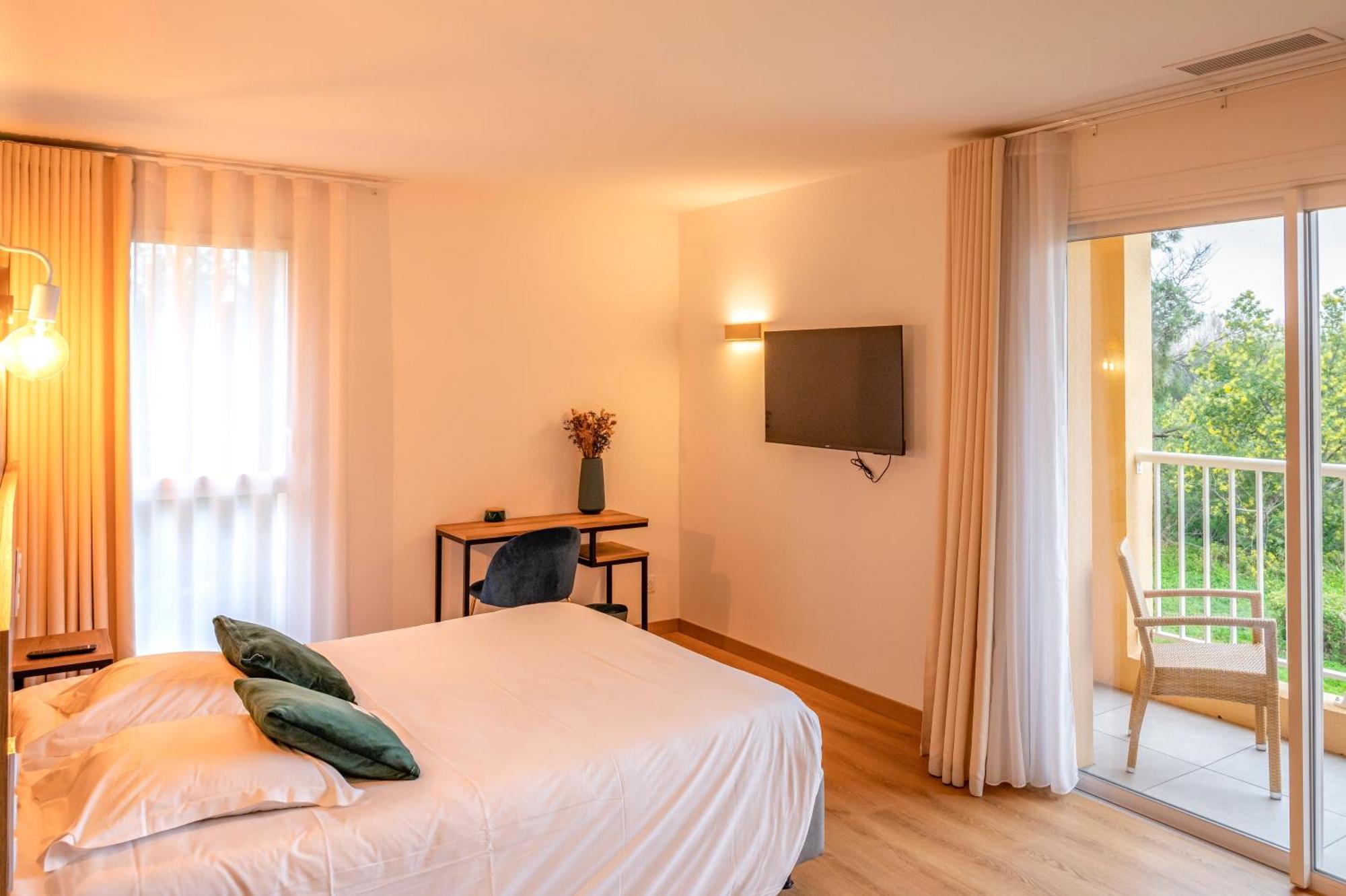Auberge Les Oliviers Lucciana  Exteriér fotografie